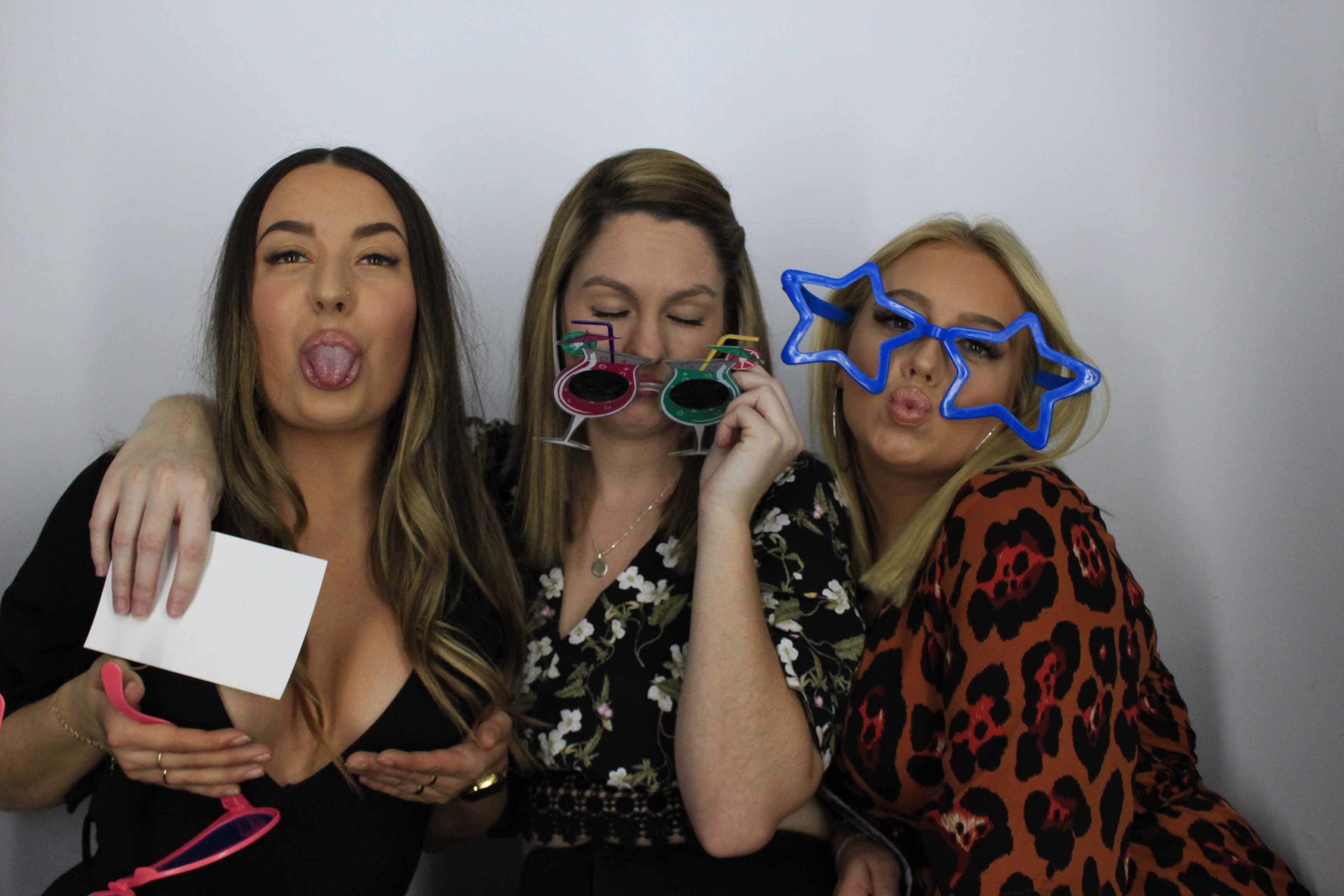 Darren and sarah’s 40th birthday celebration | View more photos from the event at gallery.myphotoboothexperience.co.uk/u/MyPhotoBoothExperienceLtd/Darren-and-sarah’s-40th-birthday-celebration